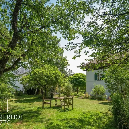 Nyaraló Wunderschoenes Mit Kamin In Riederau By Interhome *